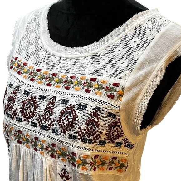 Free People Cream Sleeveless Embellished Blouse - Picture 2 of 15